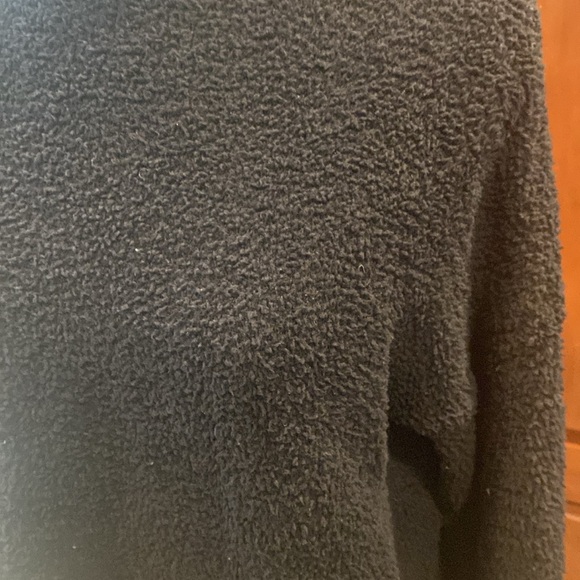 UGG chenille sweater size xs (fits more like a sm/med) very soft - Picture 2 of 3